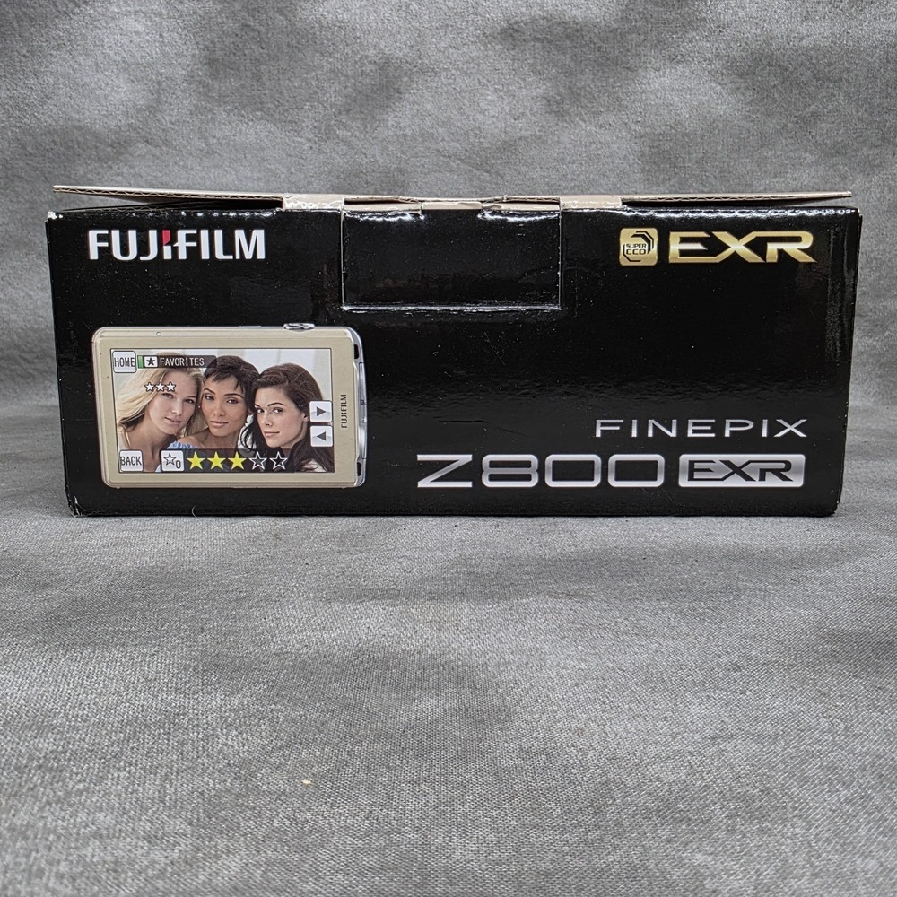FUJIFILM FinePix Z800EXR 12.0 MP Touchscreen Compact Digital Camera Tested - Picture 12 of 15